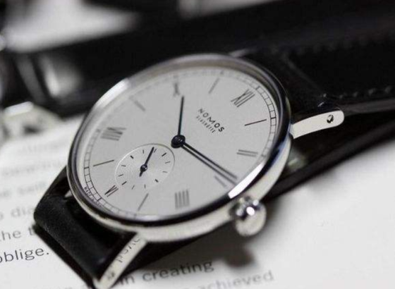 NOMOS TANGOMAT系列腕表走時問題