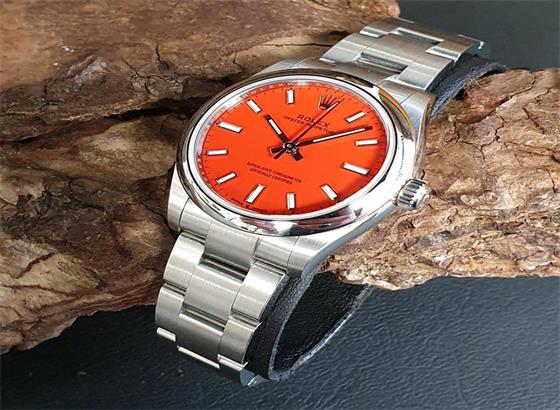 勞力士(Rolex)重新發(fā)現(xiàn)其風味的彩虹