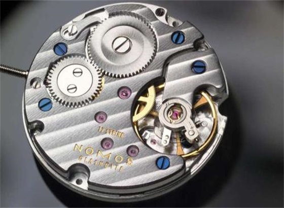 NOMOS官方售后更換電池服務都包括哪些？