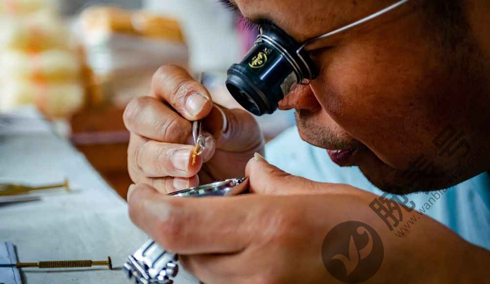 真力時手表調時間最好在什么時間