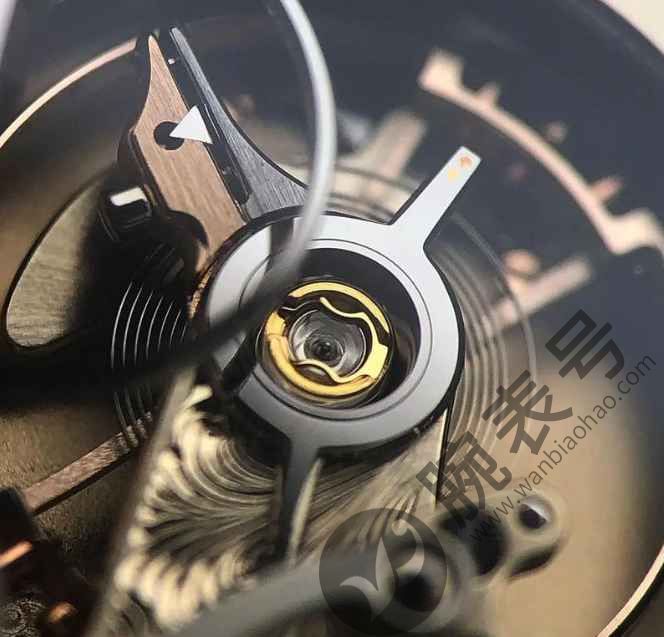 梵克雅寶手表表殼凹痕能修復嗎