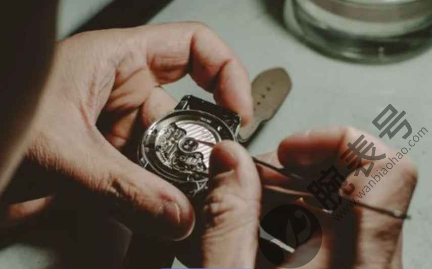 朗格手表進水維修要多少錢